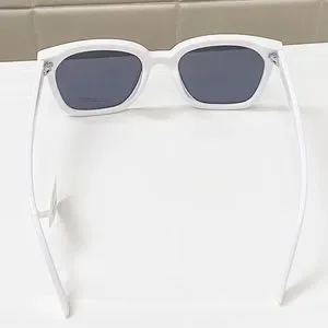 Vince Camuto | Accessories | Vince Camuto Cat Eye Sunglasses  display picture 1